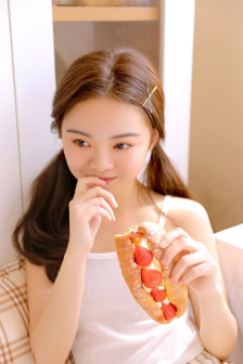 明星专题：奥卡菲娜
